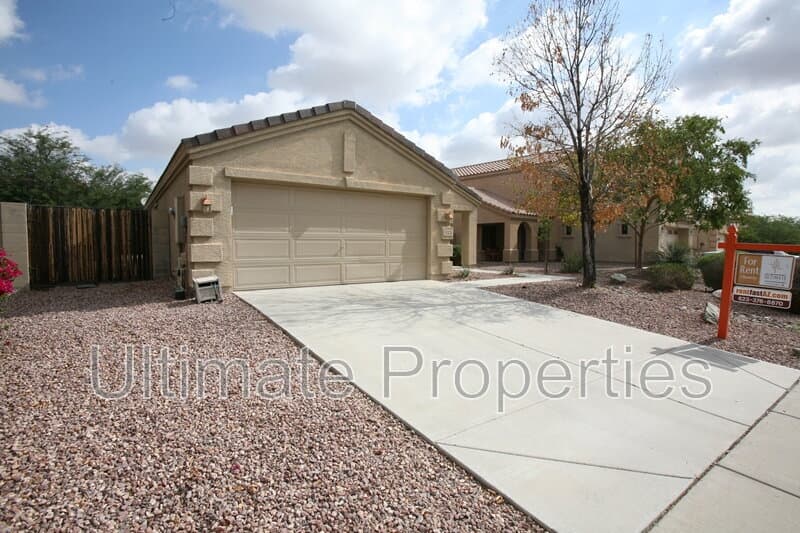 Surprise House: 17476 W Ventura St