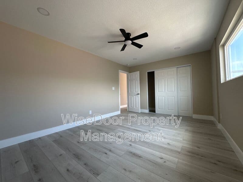 Huntington Beach Condo: 203 Nashville Ave