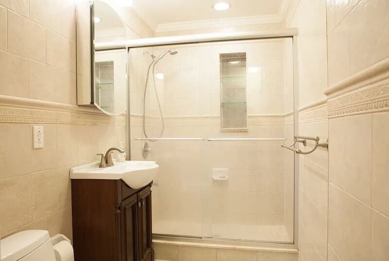 Flushing Condo: 4048 194th St
