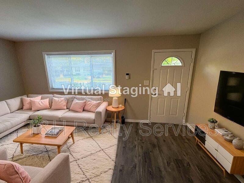 Indianapolis House: 8138 East 34th Street