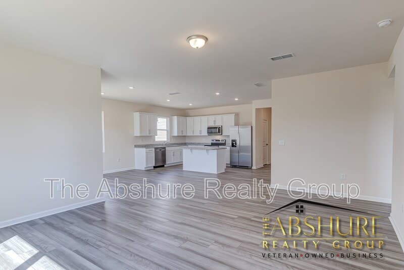 Raleigh House: 3512 Arctic Brook Street