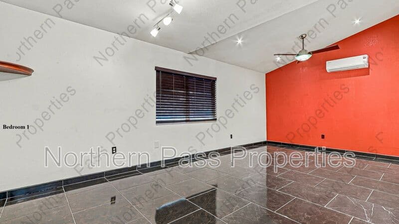 El Paso House: 6236 Antelope