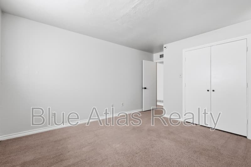 Denton Condo: 225 Bryan Street - 7