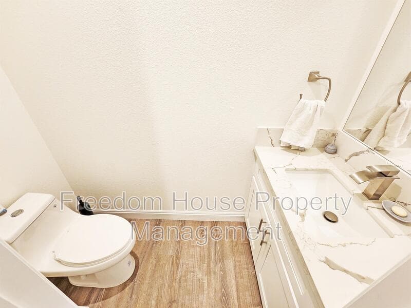 Pahrump House: 6660 Stubblefield Drive