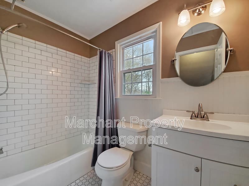 Simpsonville House: 121 Coalmont Court