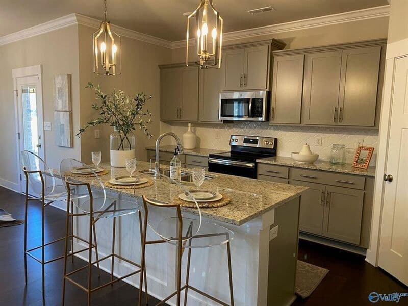 Madison House: 161 Rosemary Ayers Drive