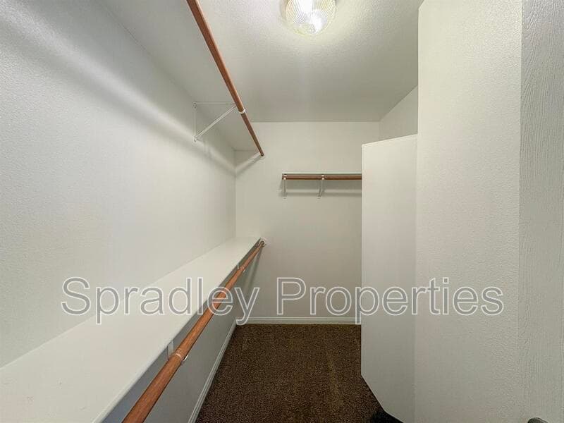 Temple House: 2720 Crestwood Ct