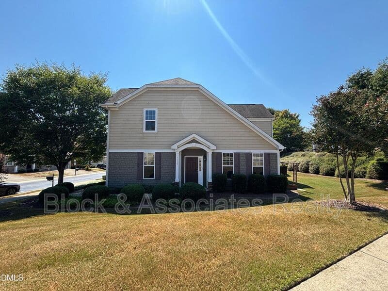 Wake Forest House: 1429 Kirkwood Hill Way
