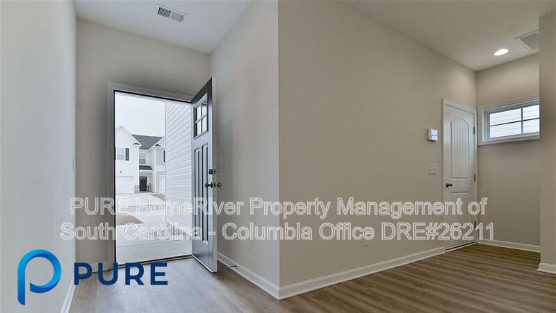 West Columbia House: 319 Gum Swamp Trail