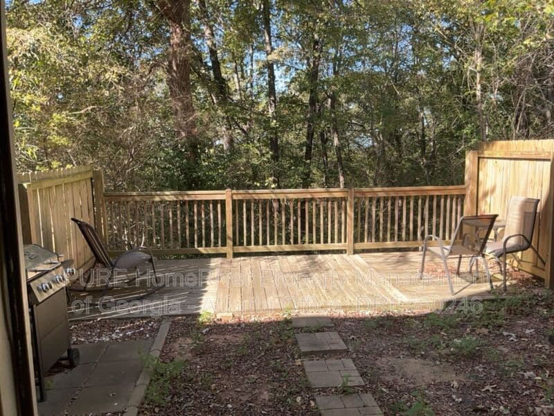 Cartersville Townhome: 63 Timber Ridge Dr
