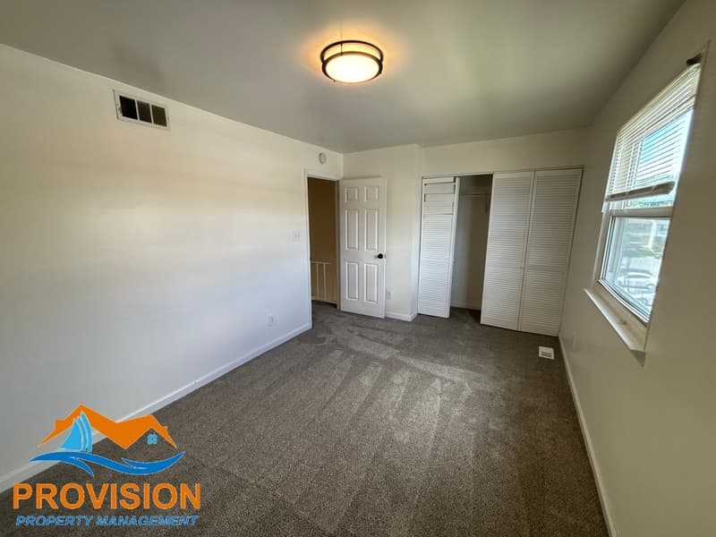 Glen Burnie Townhome: 463 Longtowne Ct