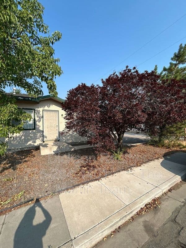 Sparks House: 711 19th Street