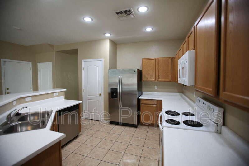 Glendale House: 6376 W Ruth Ave