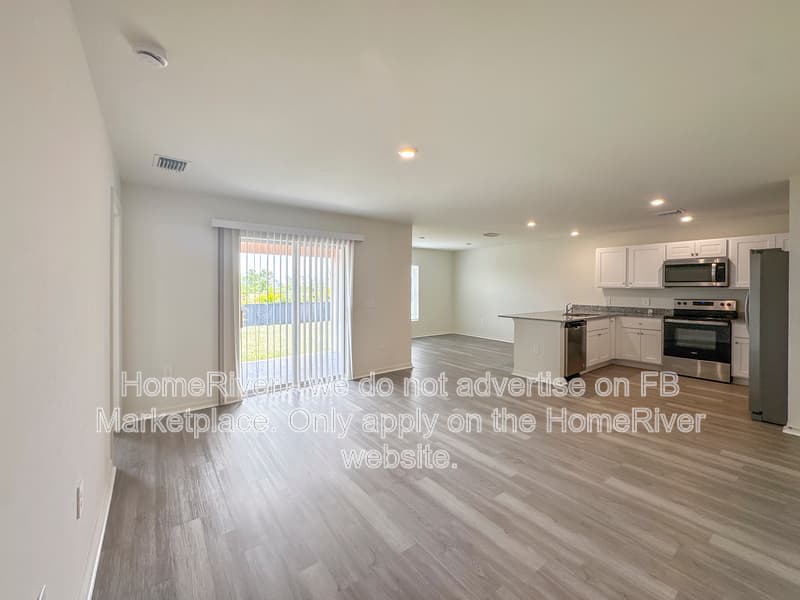 Cape Coral House: 1822 NW 27th Ter