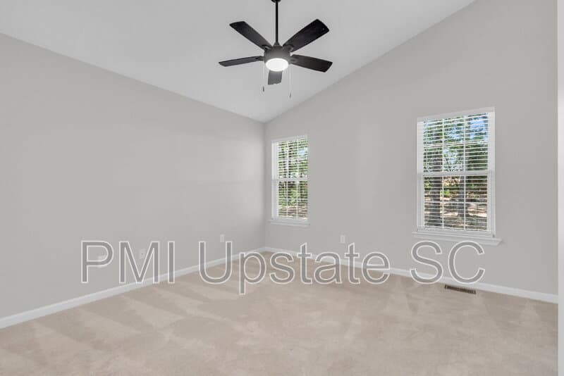 Simpsonville House: 244 Oak Valley Drive