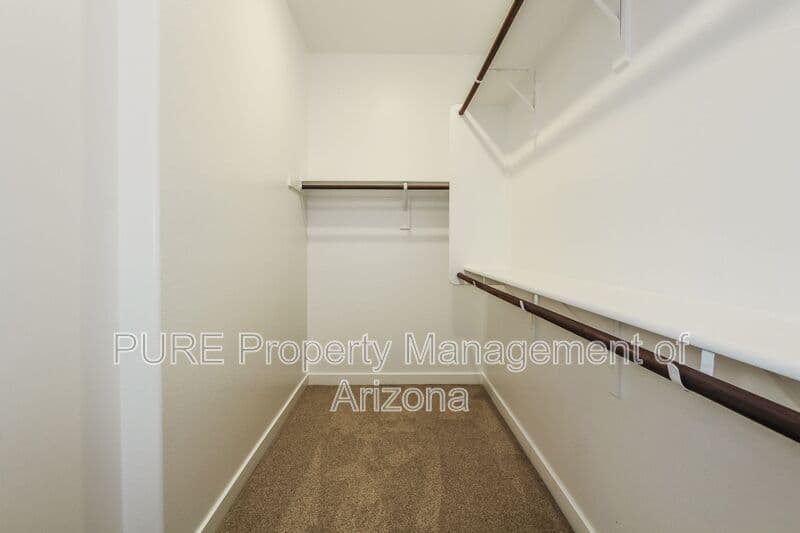 Phoenix House: 9524 W Flower St