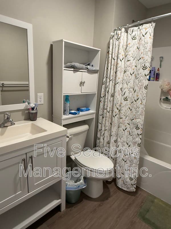 Burlington Condo: 68 South Union - A