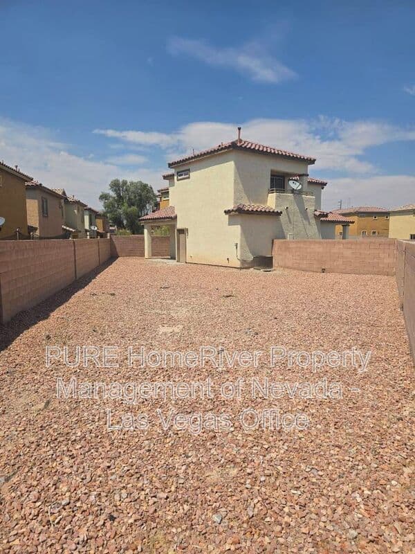 North Las Vegas House: 6109 Blue Luna Street