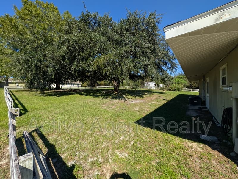 Lecanto House: 2215 West Shining Dawn Lane