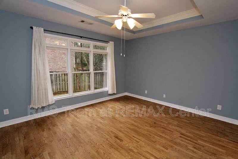 Atlanta House: 1360 Eastgate Ct SE
