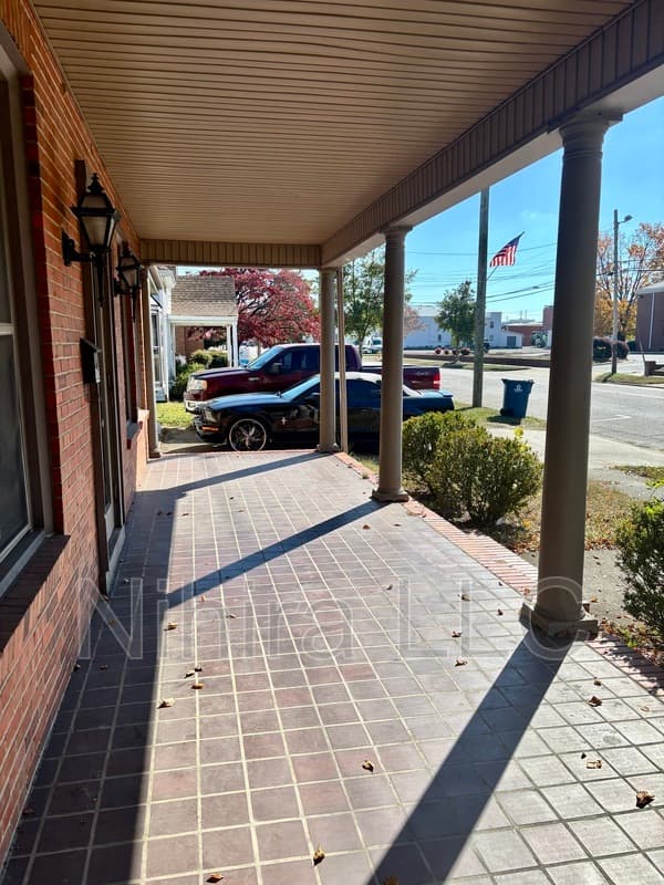 Dunn Condo: 310 W Broad St