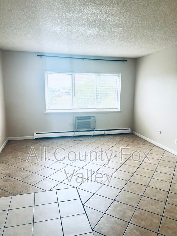 Palatine Condo: 1224 E Long Valley Drive