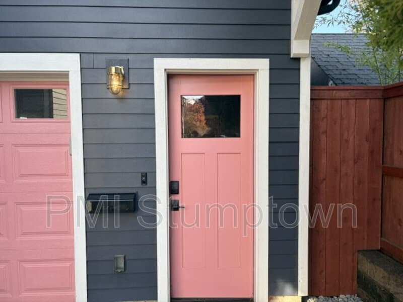 Portland Condo: 3538 NE 65th Ave