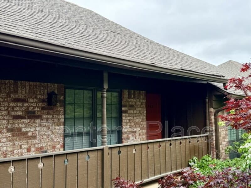 Tulsa House: 2224 South Boston Ave