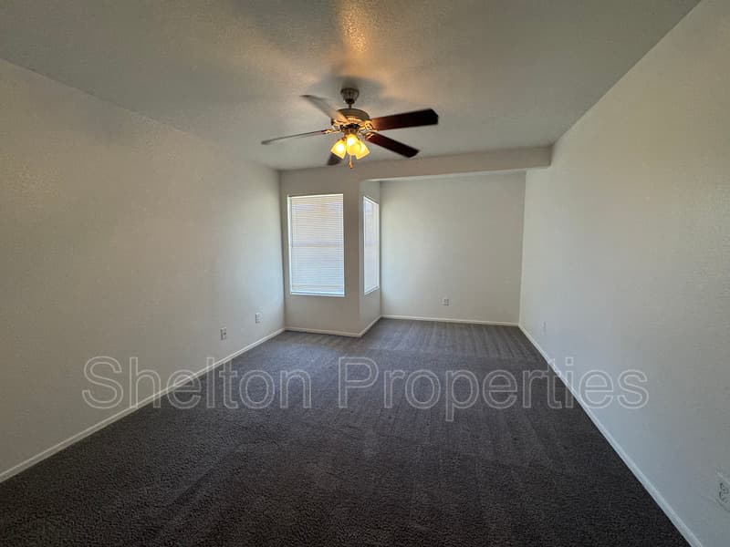 Mesa Condo: 1331 W Baseline Rd, 242