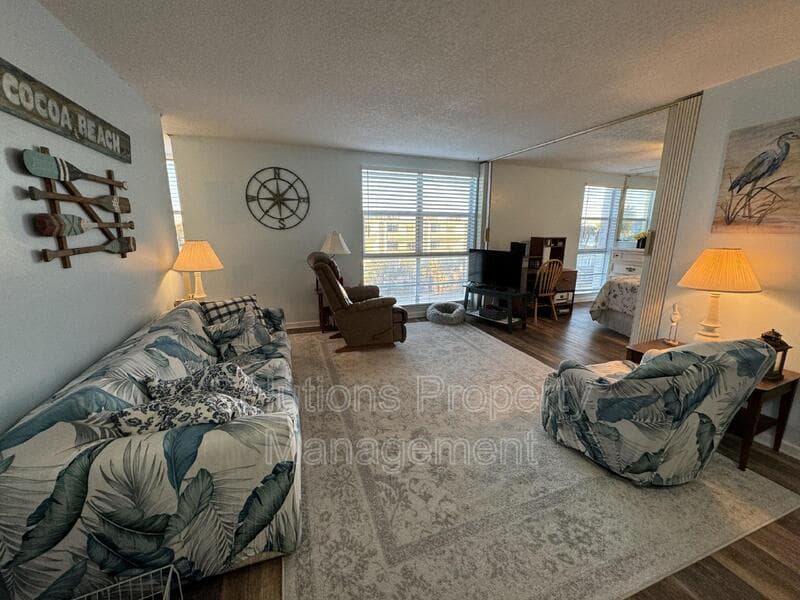 Cocoa Beach Condo: 4700 Ocean Beach Blvd
