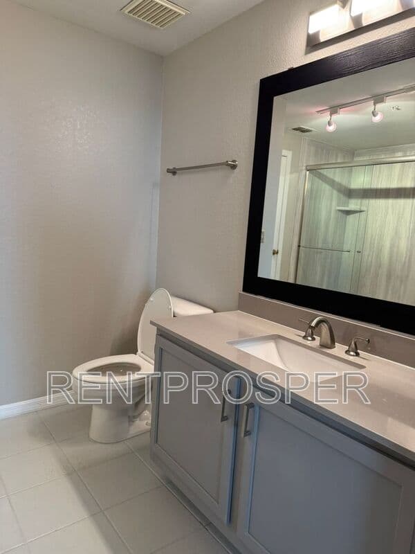 Orlando Condo: 3384 Corona Village Way