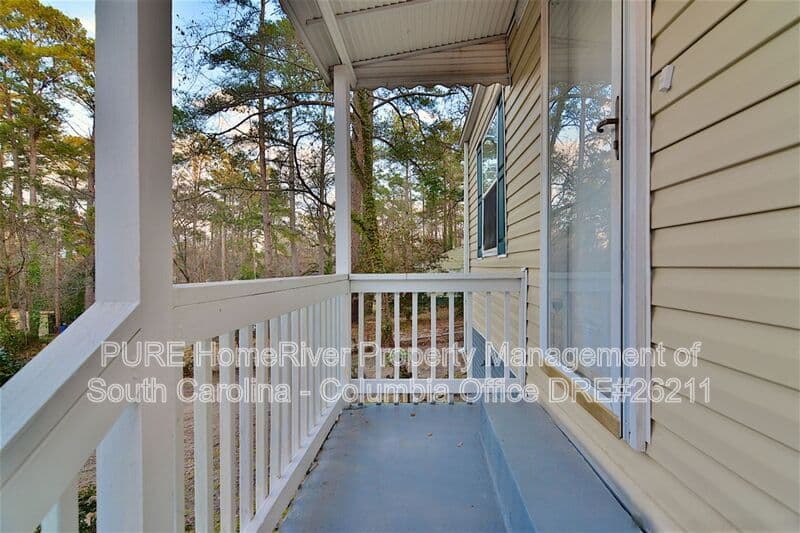 Columbia House: 1545 Lilly Avenue