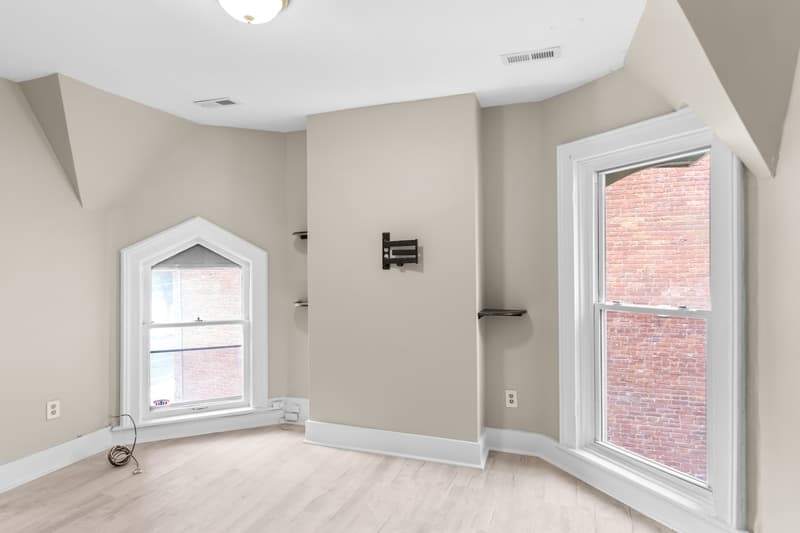 Syracuse Condo: 1111 East Genesee Street - 3