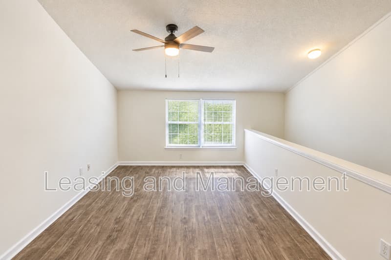 Charleston Townhome: 2494 Etiwan Avenue