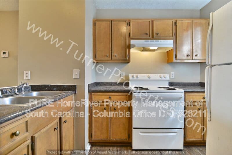 Columbia House: 3800 Plowden Rd