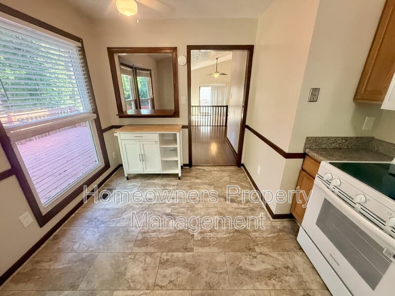 Fayetteville House: 4436 Briton Circle
