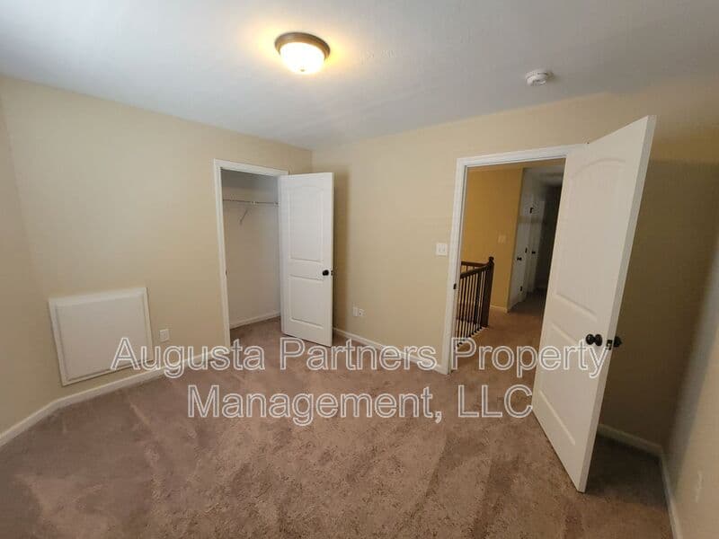Evans House: 3460 Conifer Trl