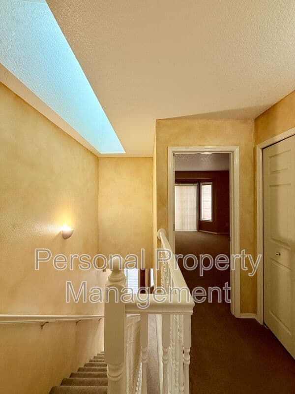 Vancouver Condo: 2766 E McLoughlin Blvd