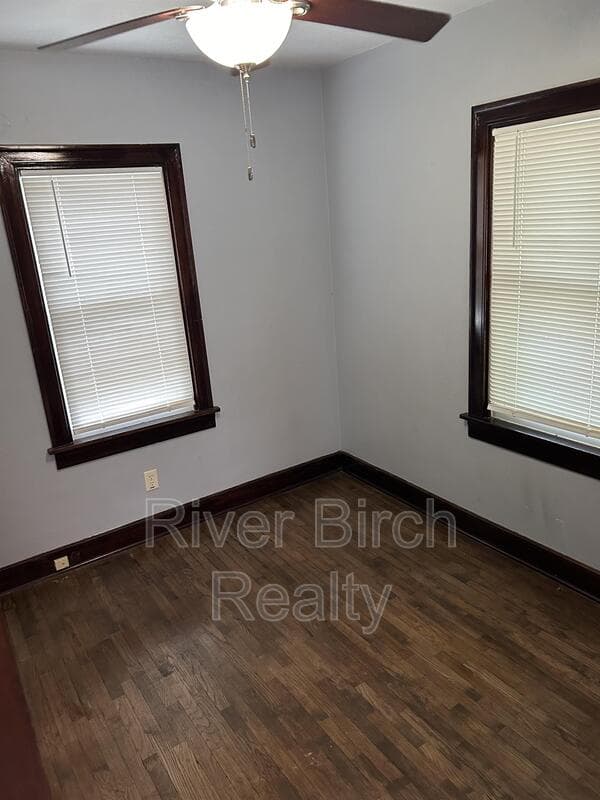 Springfield House: 2633 South Whittier Avenue