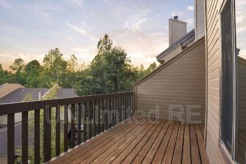 Flagstaff Townhome: 2350 North Whispering Pines Way