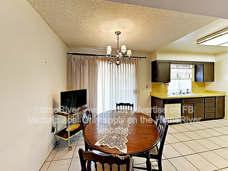Sun City House: 10413 W Oak Ridge Dr