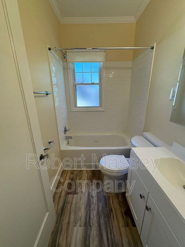 Louisville Condo: 2424 Glenmary Avenue