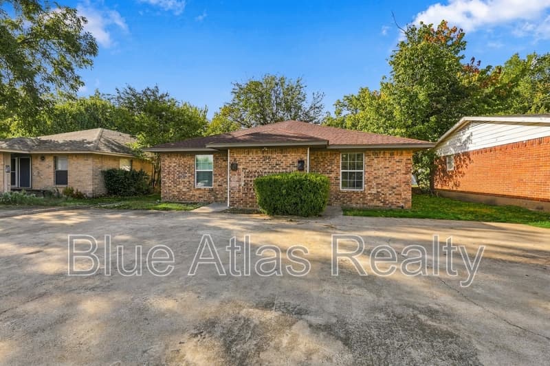Arlington House: 116 Maple Street - B