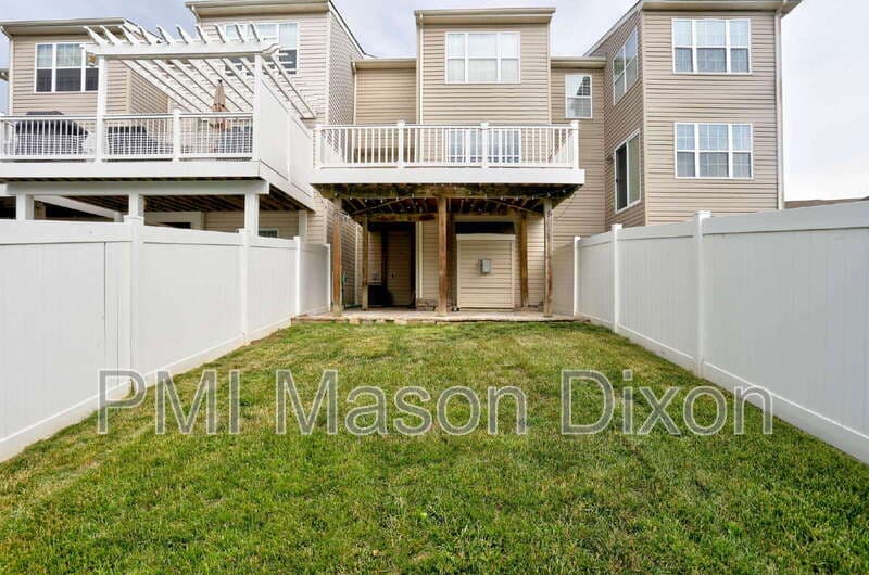 Baltimore House: 8434 Stansbury Lake Drive