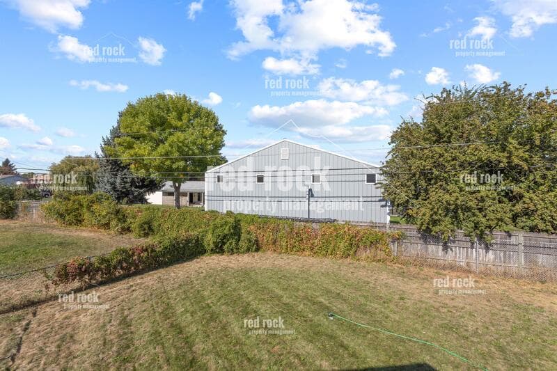 Spokane Valley Condo: 2724 North Perrine Court - 1