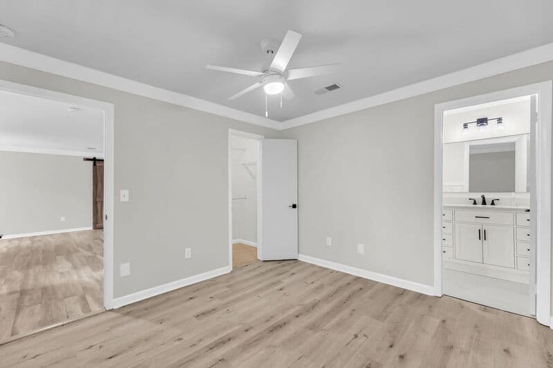 Mount Pleasant Condo: 266 Alexandra Dr