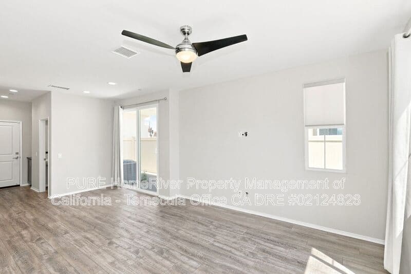 Temecula House: 45576 Calle Luna