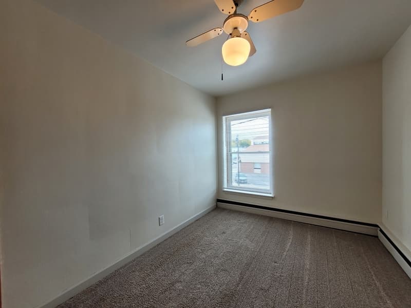 Kaukauna Condo: 107 East 2nd Street - 3