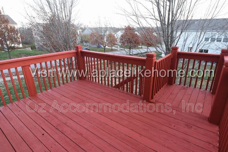 Olathe House: 22413 W 113th Ter