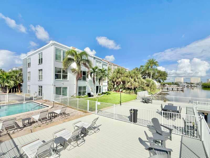 South Pasadena Condo: 1859 Shore Drive South